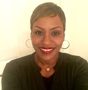 Meet your Posher, Antoinette